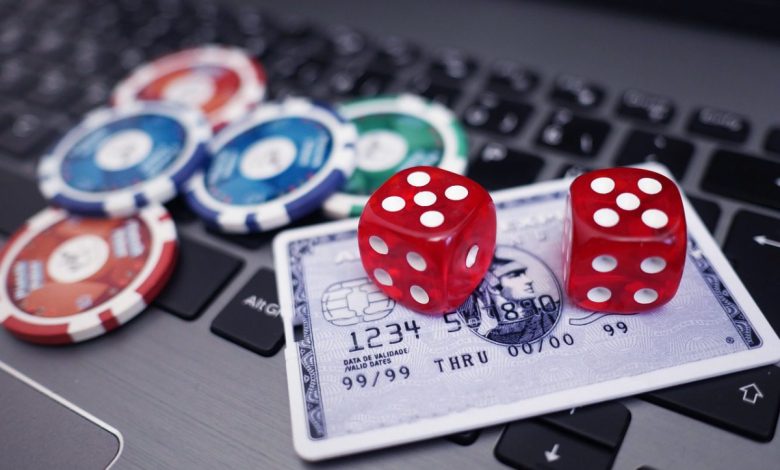 Exploring the Enigmatic World of Online Gambling Lovers