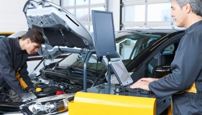 The Importance of Choosing a Specialized Renault Repair Shop